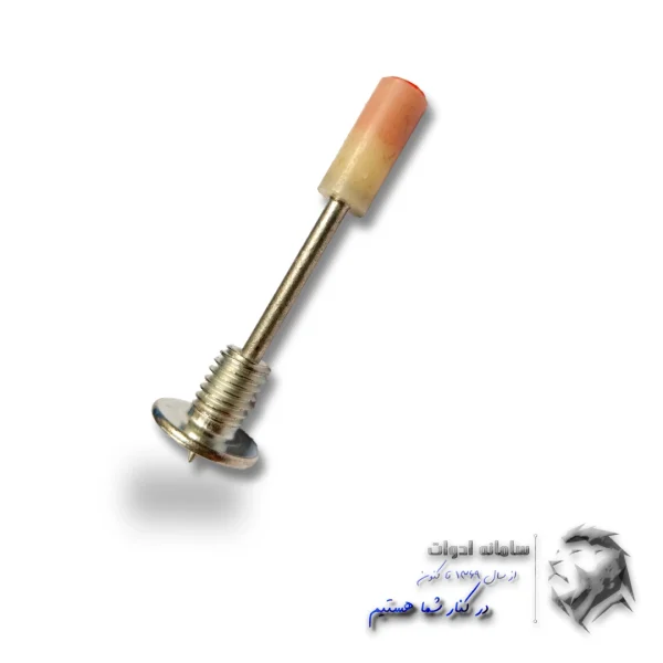 تصویر اول میخ و چاشنی سرخود پیچی به صورت مورب